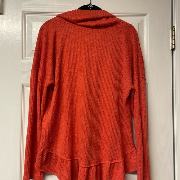 NWOT Maeve Anthropologie Addie Ruffled Hacci Pullover Sweater Size M Orange - Picture 3 of 8